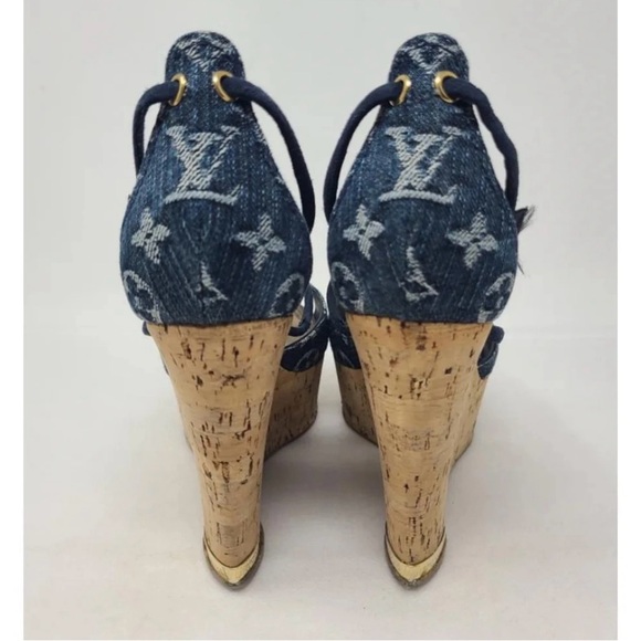 Louis Vuitton wedges sandles - Picture 5 of 11